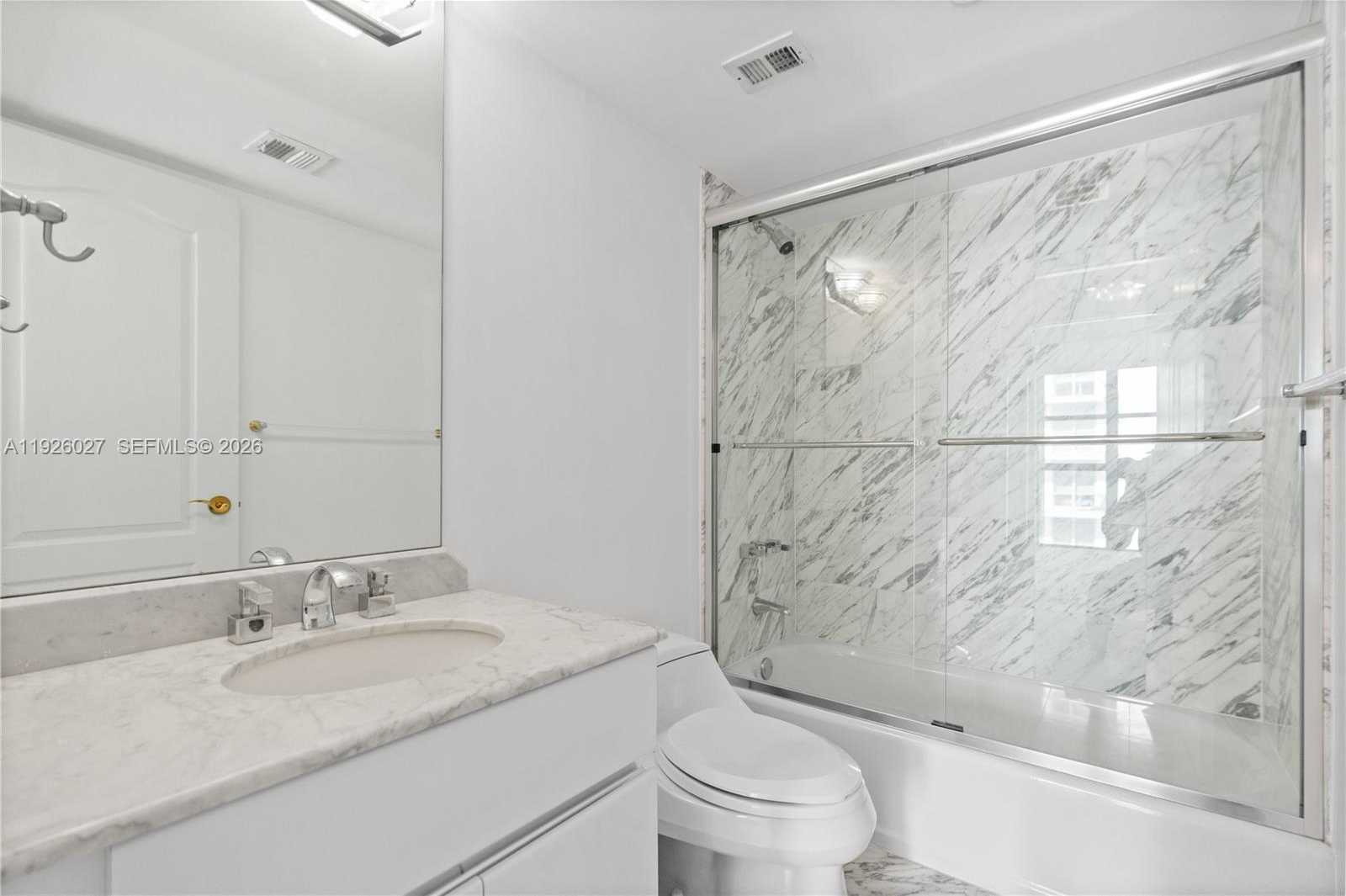 Small Image of 5757 COLLINS AVE #707, Miami Beach Number 41