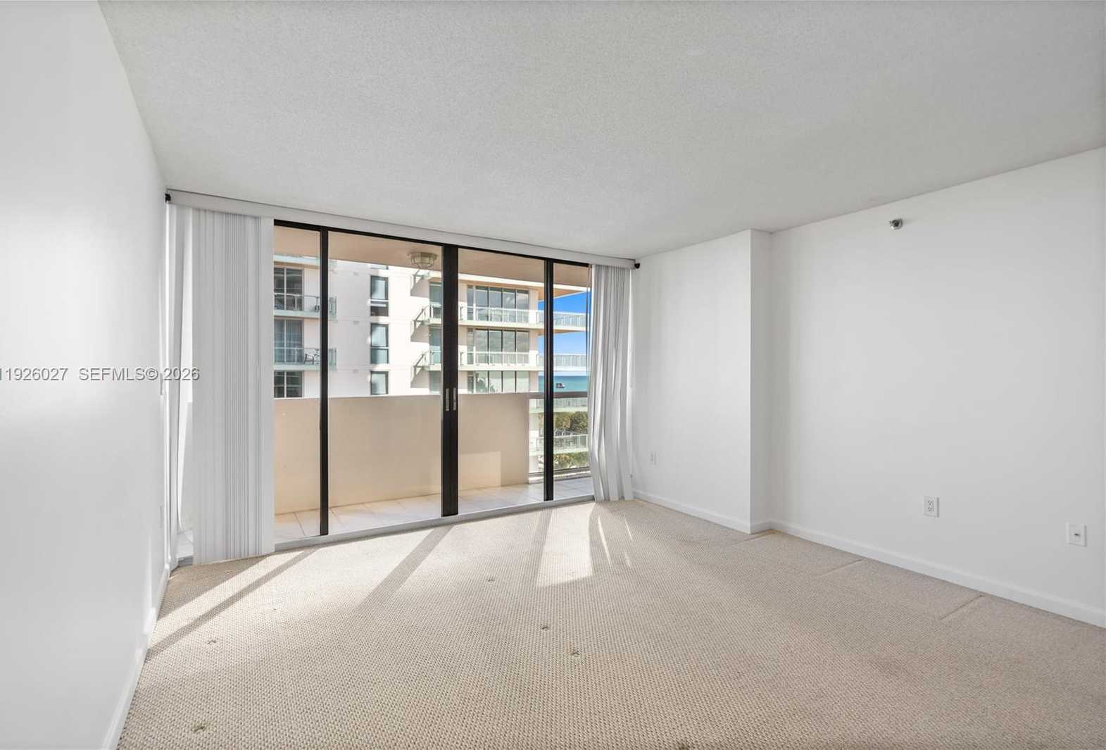 Small Image of 5757 COLLINS AVE #707, Miami Beach Number 44