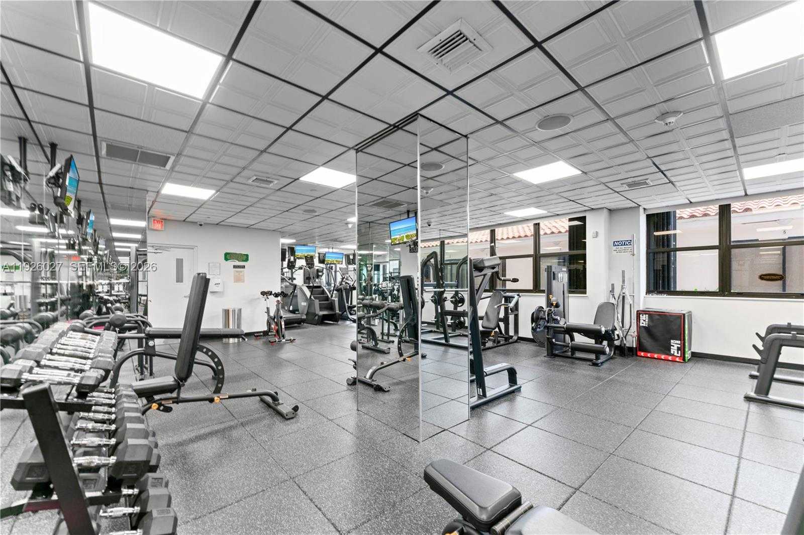 Small Image of 5757 COLLINS AVE #707, Miami Beach Number 75