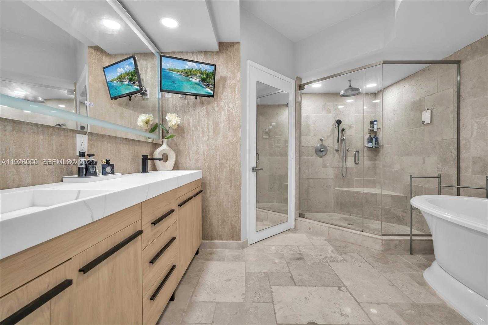 Small Image of 333 LAS OLAS WAY #405, Fort Lauderdale Number 21