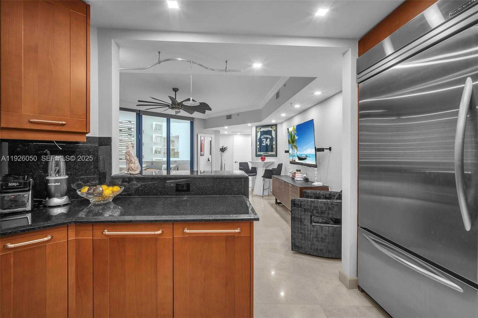 Small Image of 333 LAS OLAS WAY #405, Fort Lauderdale Number 8