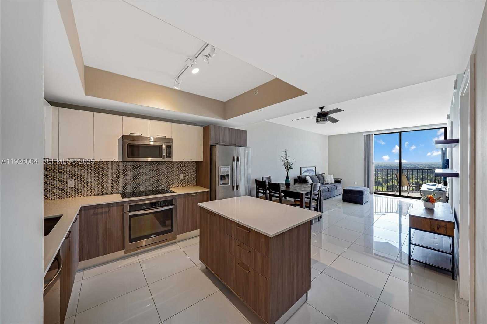 Imagen de Pequeño Objeto