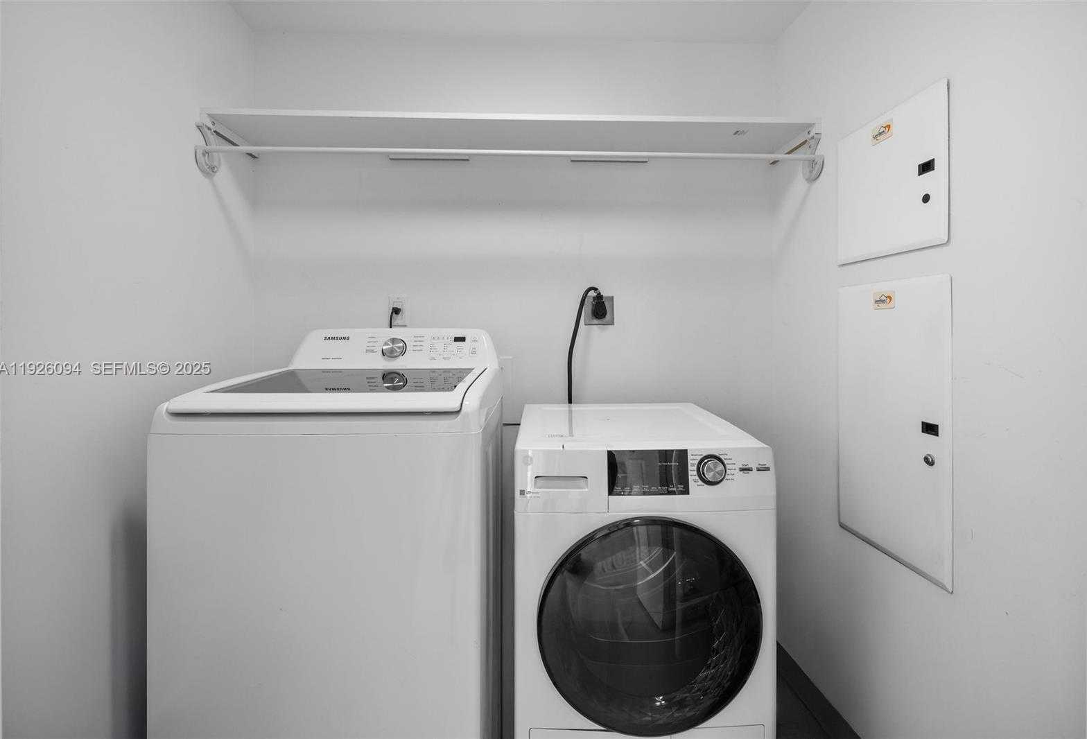 Small Image of 665 NORTH EAST 25TH ST #1801, Miami Number 23