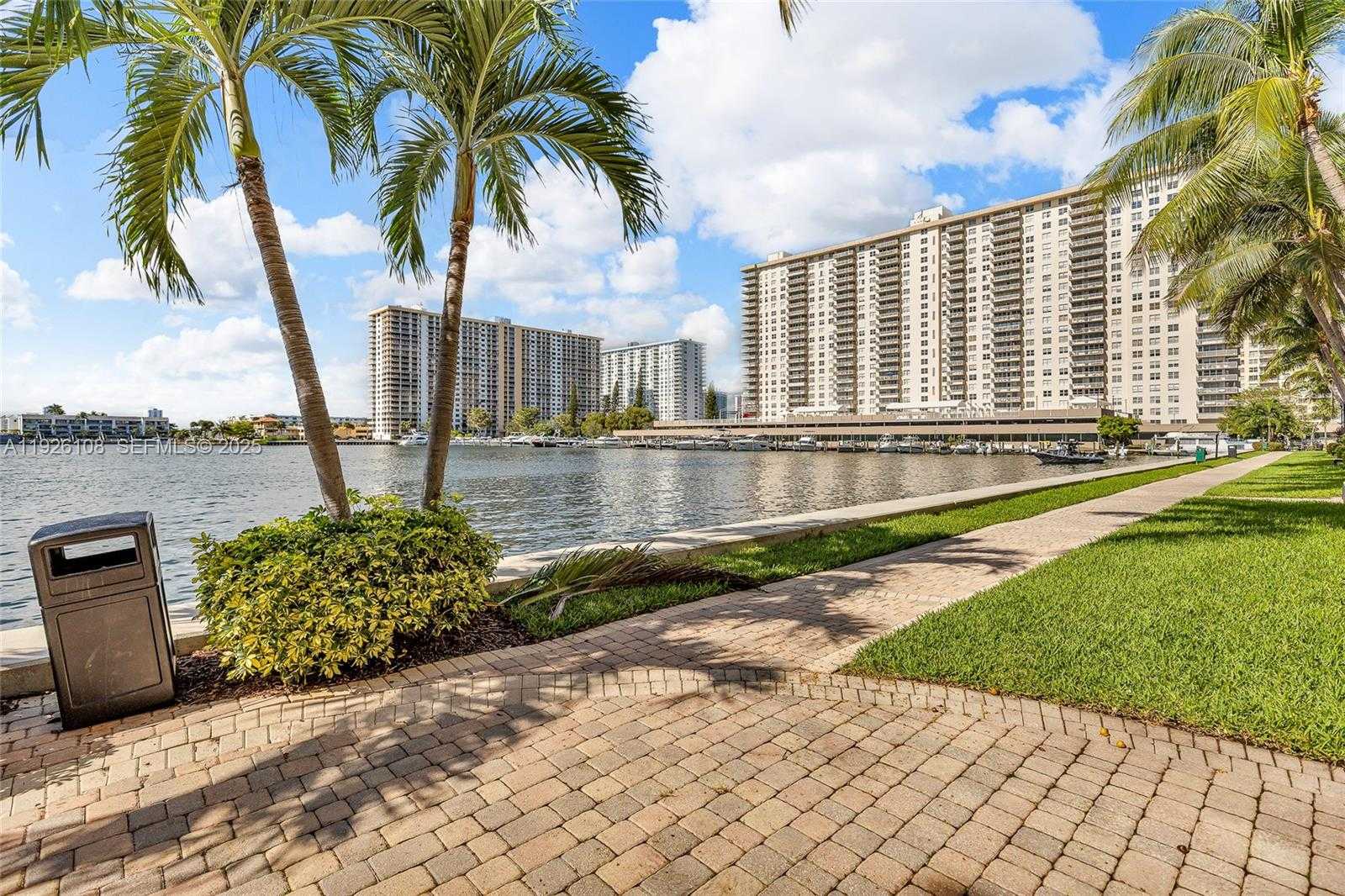 Small Image of 17150 NORTH BAY RD #2301, Sunny Isles Beach Number 18