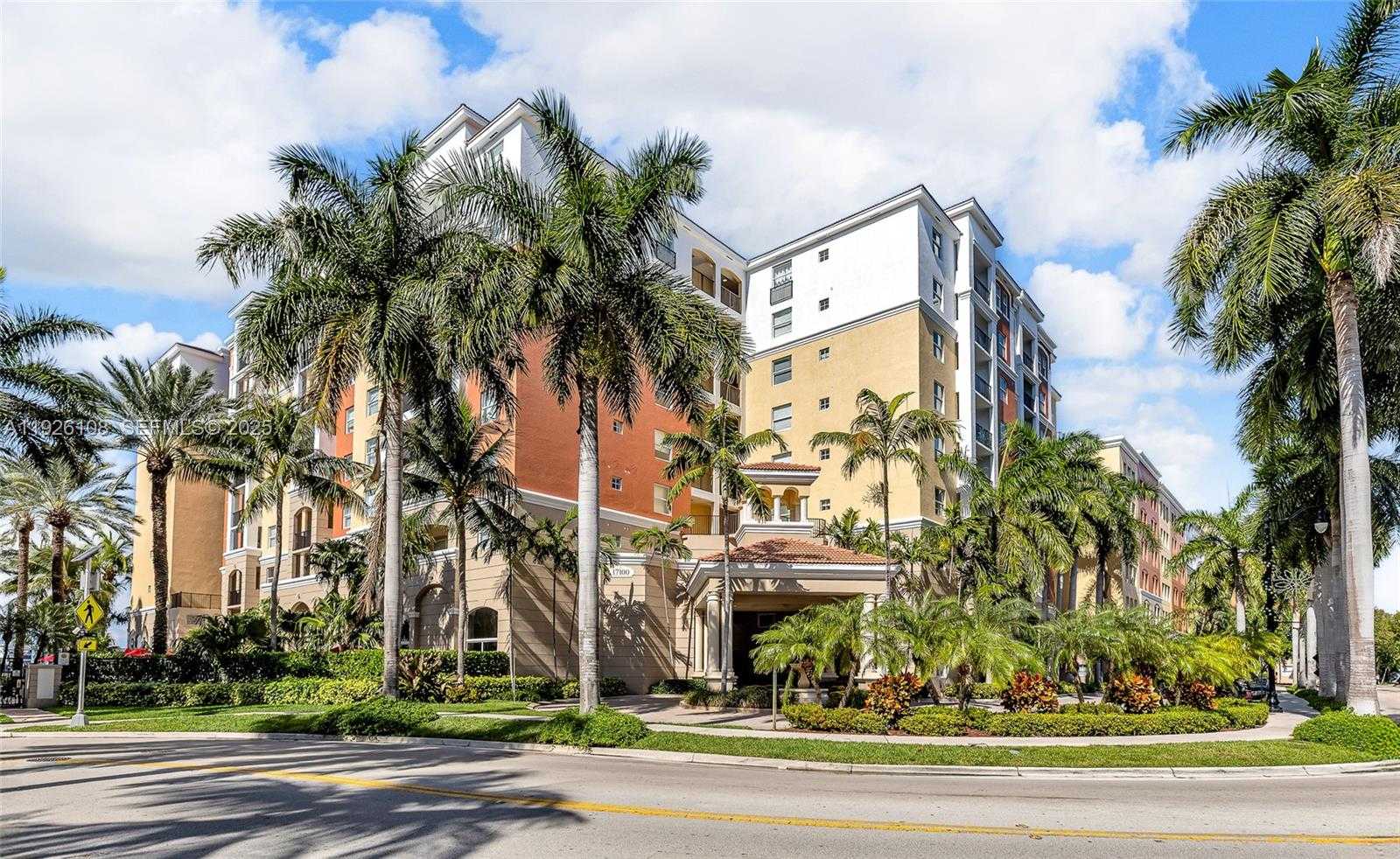 Small Image of 17150 NORTH BAY RD #2301, Sunny Isles Beach Number 29