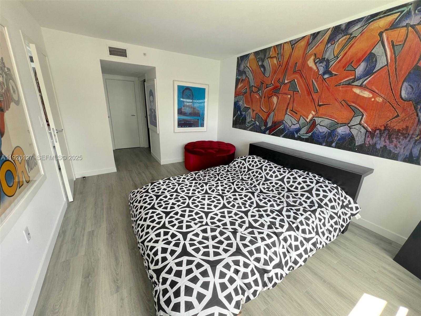 Small Image of 650 WEST AVE #1001, Miami Beach Number 19