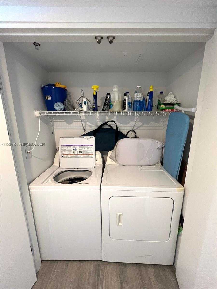 Small Image of 650 WEST AVE #1001, Miami Beach Number 27