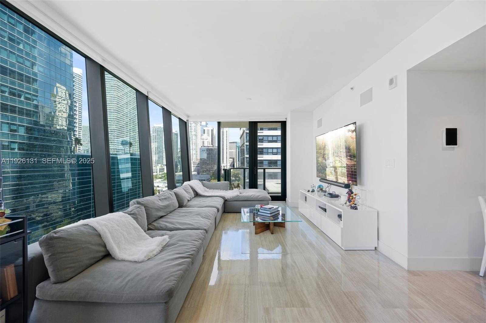 Small Image of 1451 BRICKELL AVE #1106, Miami Number 2