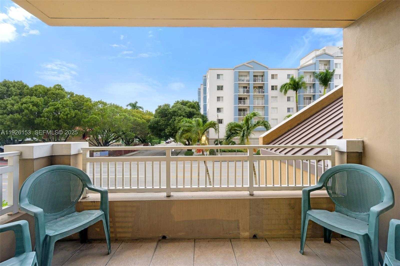 Small Image of 2665 SOUTH WEST 37TH AVE #202, Miami Number 10