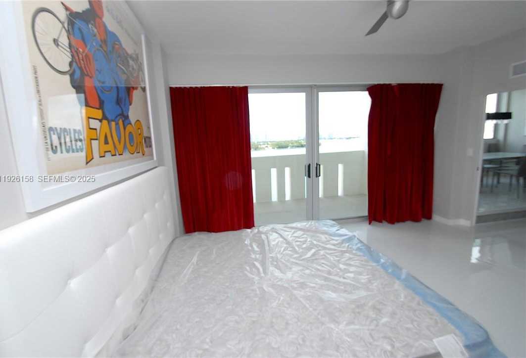 Small Image of 800 WEST AVE #PH27, Miami Beach Number 11