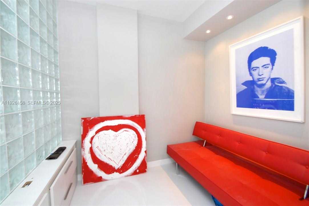 Small Image of 800 WEST AVE #PH27, Miami Beach Number 15