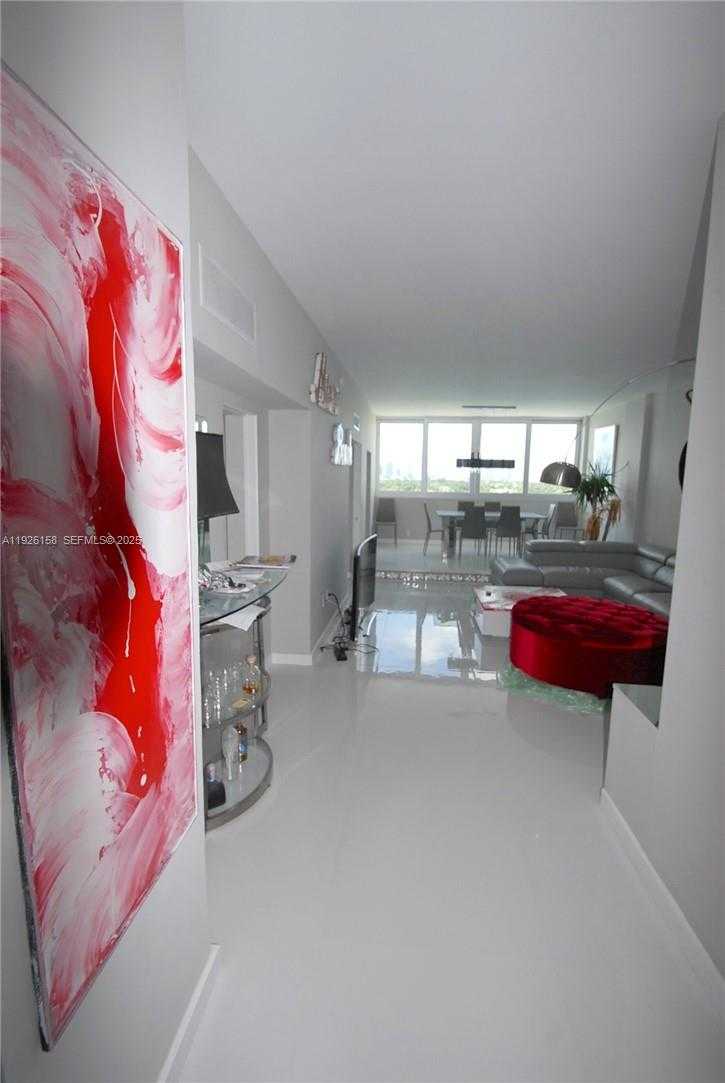 Small Image of 800 WEST AVE #PH27, Miami Beach Number 16