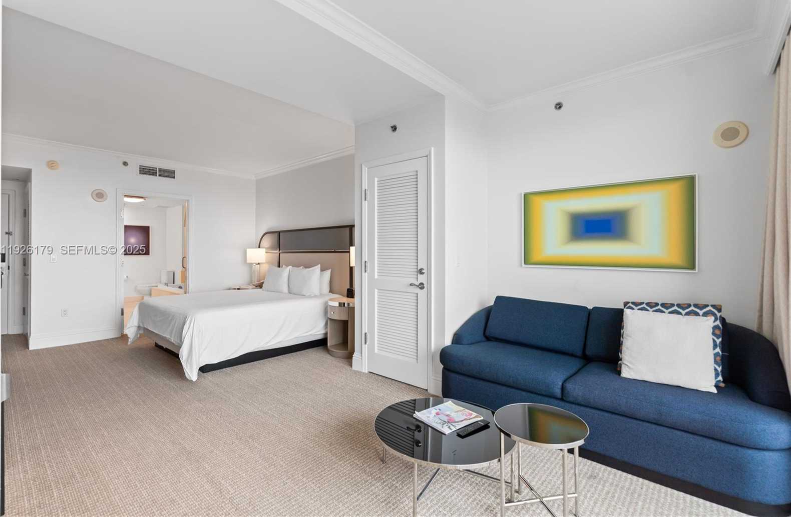Small Image of 4401 COLLINS AVE #2517, Miami Beach Number 14