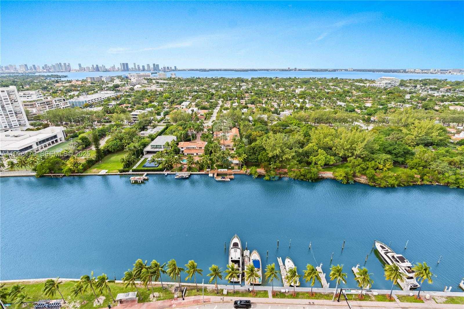 Small Image of 4401 COLLINS AVE #2517, Miami Beach Number 6