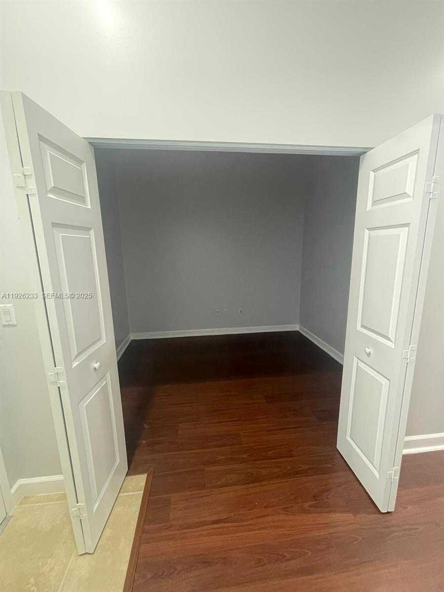 Small Image of 8395 SOUTH WEST 73RD AVE #314, Miami Number 10