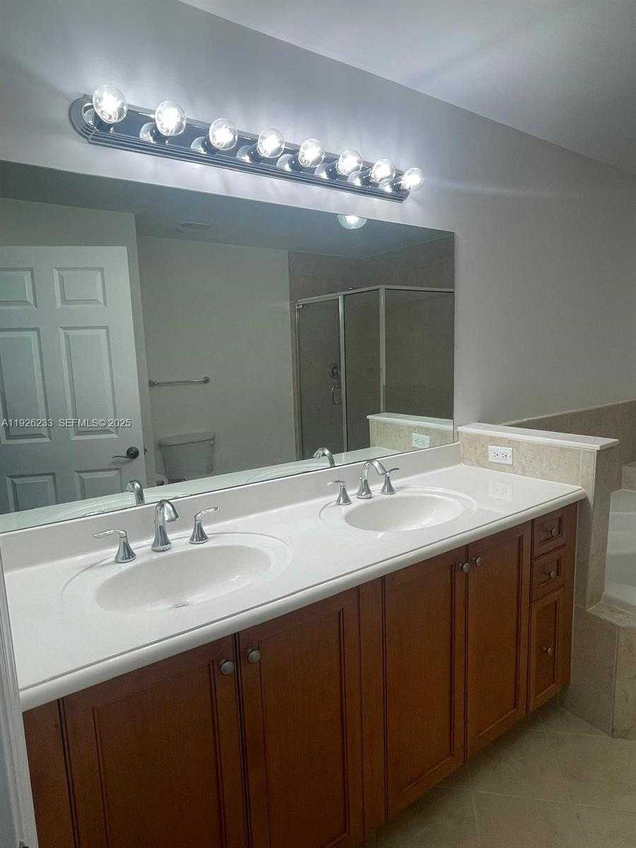 Small Image of 8395 SOUTH WEST 73RD AVE #314, Miami Number 30