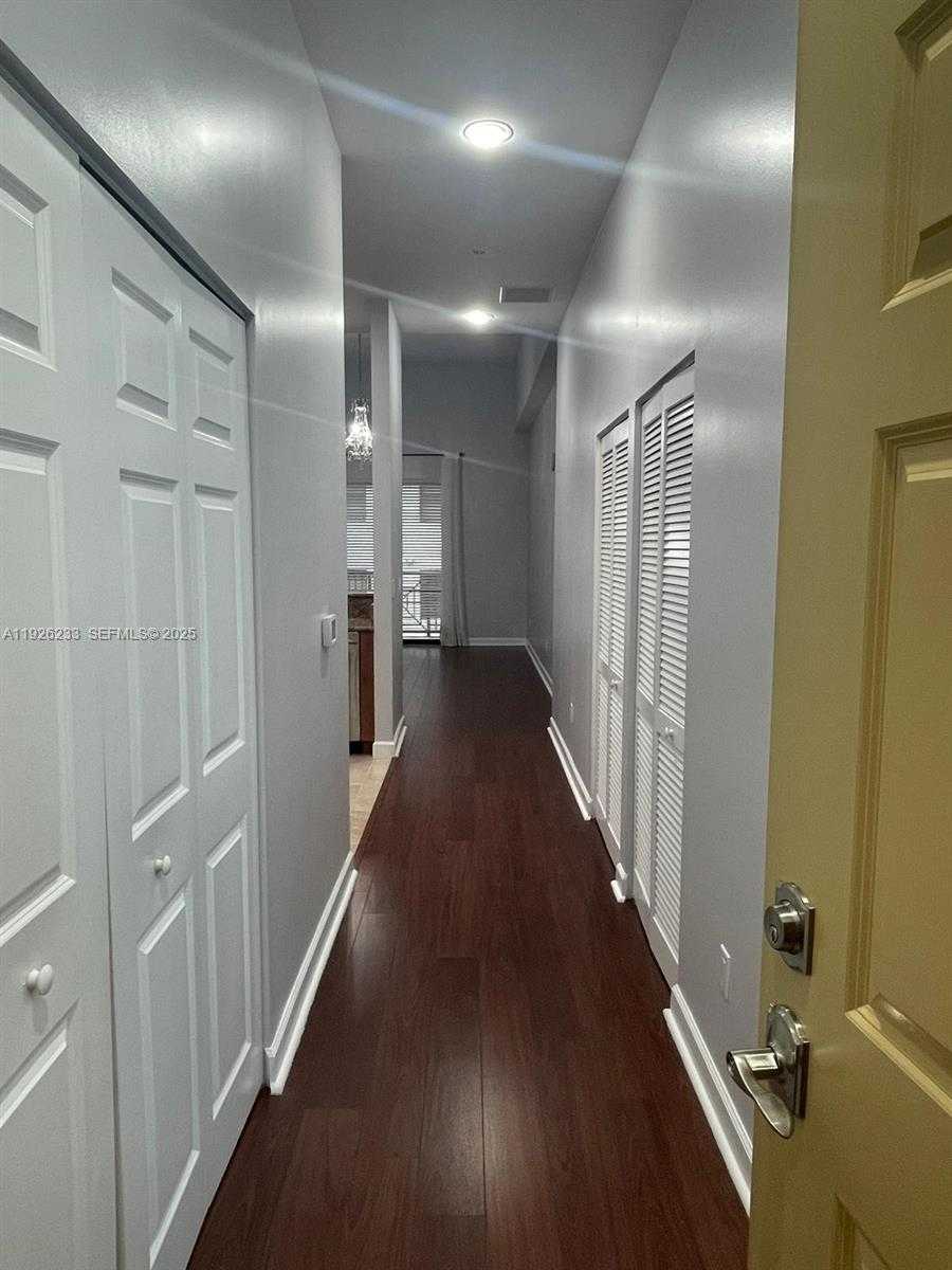 Small Image of 8395 SOUTH WEST 73RD AVE #314, Miami Number 7