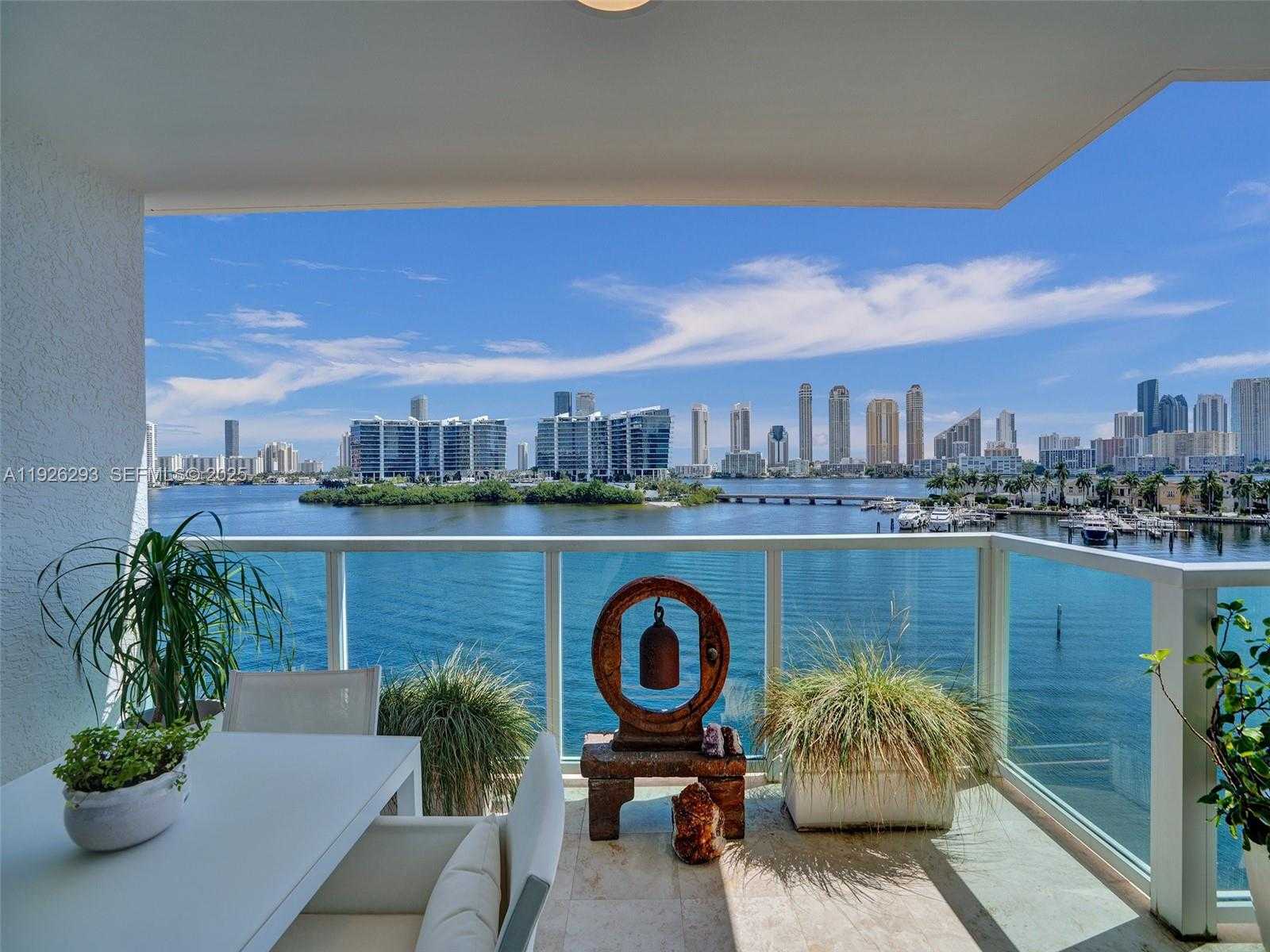 Small Image of 3201 NORTH EAST 183RD ST #704, Aventura Number 21