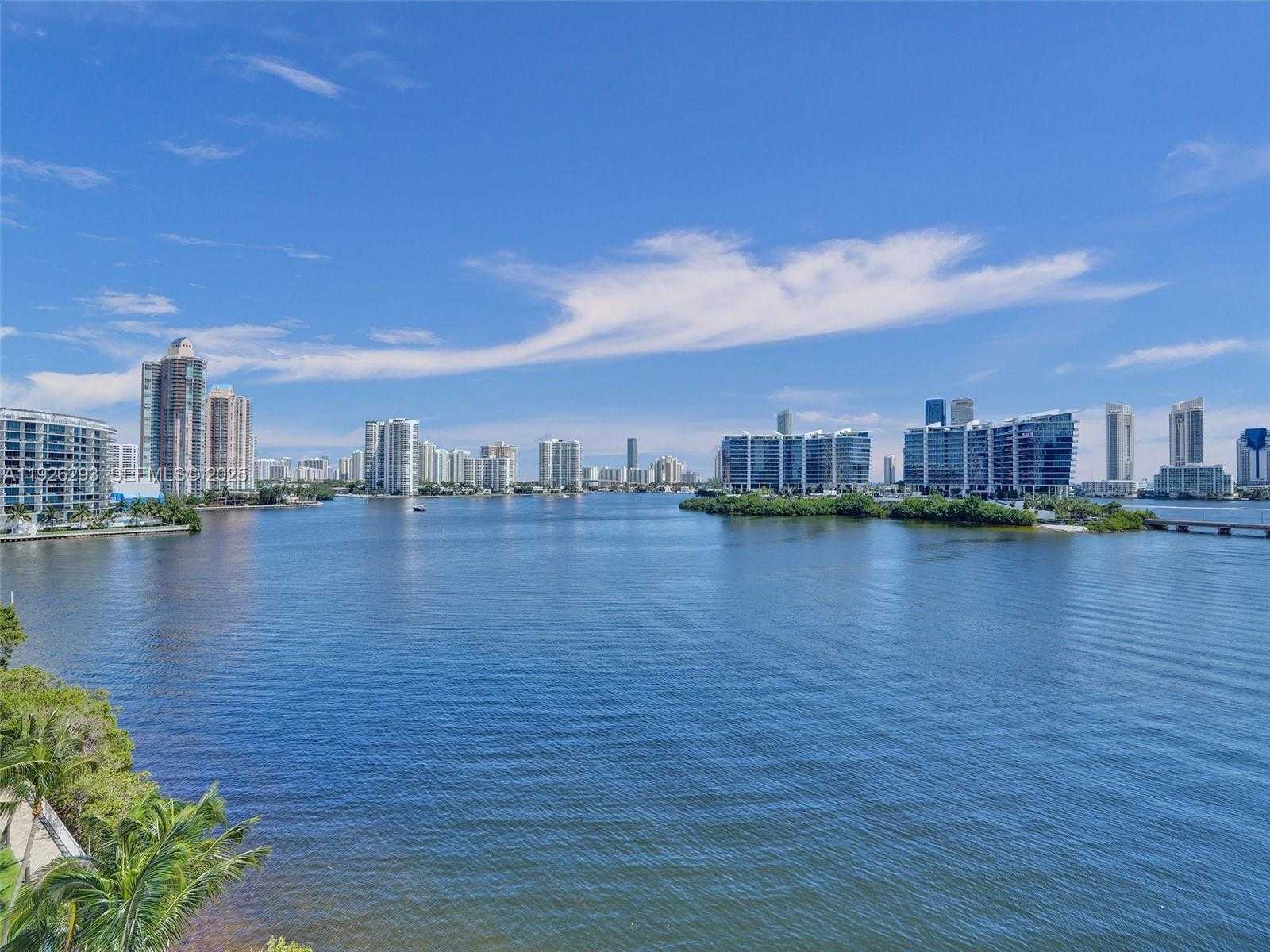 Small Image of 3201 NORTH EAST 183RD ST #704, Aventura Number 25
