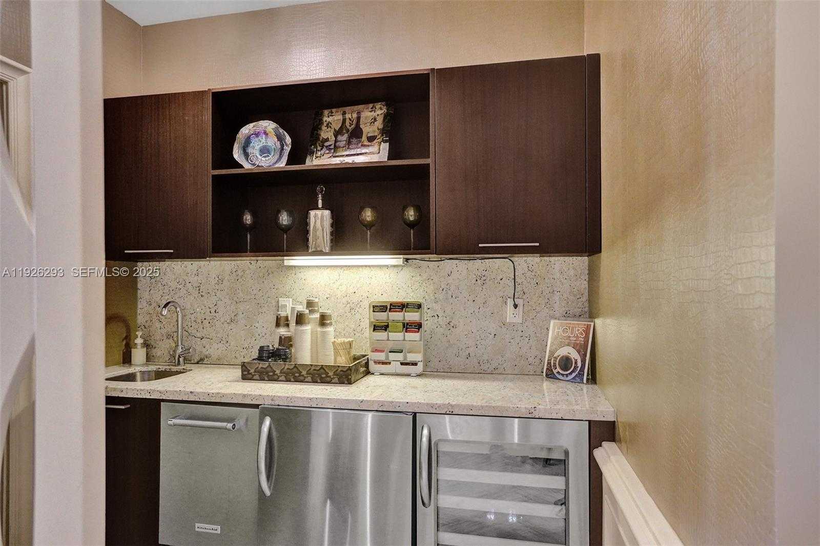 Small Image of 3201 NORTH EAST 183RD ST #704, Aventura Number 47