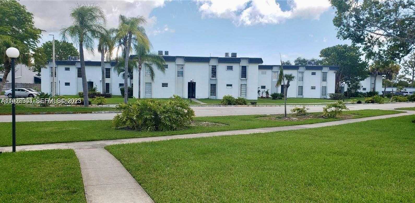 Small Image of 7220 SOUTH WEST 94TH PL #G2, Miami Number 2