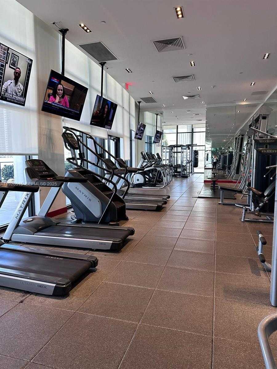 Imagen de Pequeño Objeto