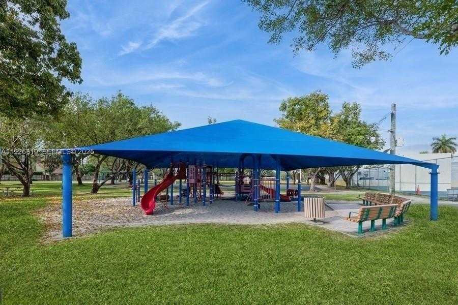 Small Image of 7220 SOUTH WEST 94TH PL #G4, Miami Number 5