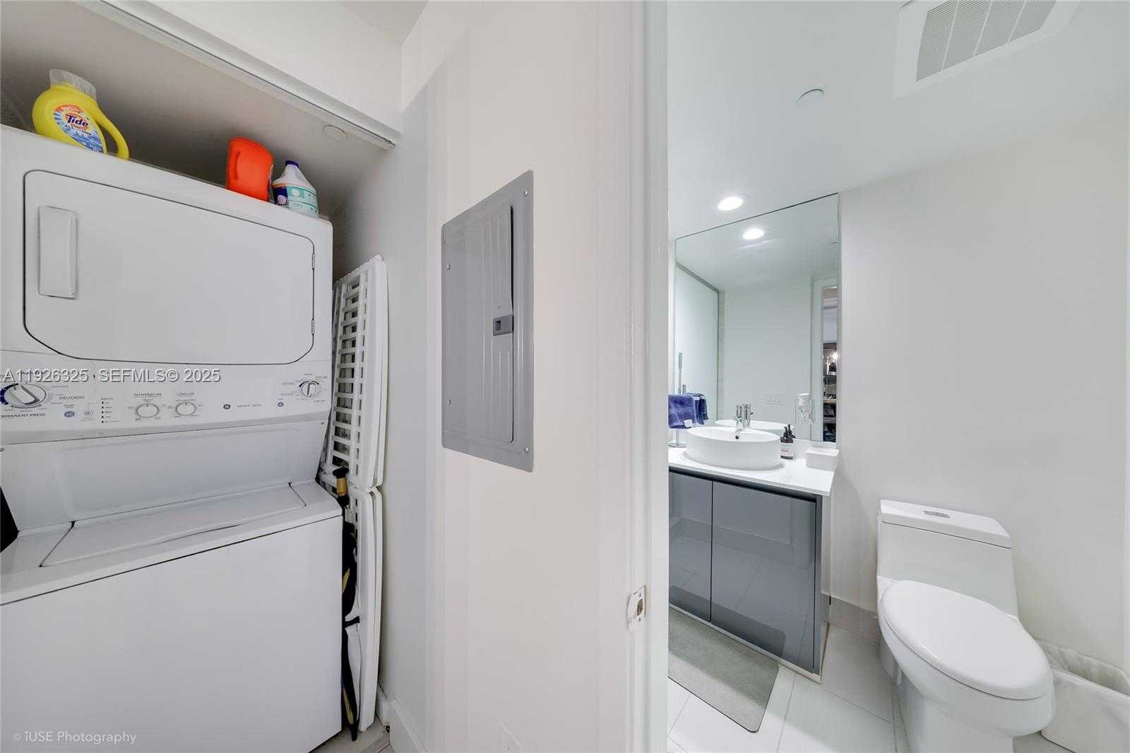 Small Image of 31 SOUTH EAST 6TH ST #2506, Miami Number 13