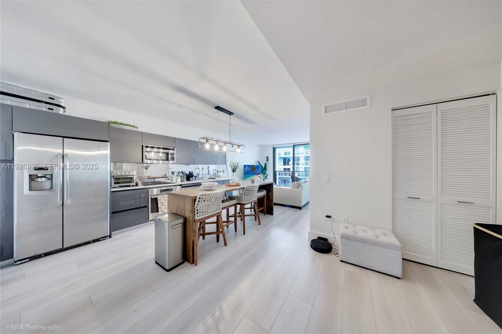 Small Image of 31 SOUTH EAST 6TH ST #2506, Miami Number 3