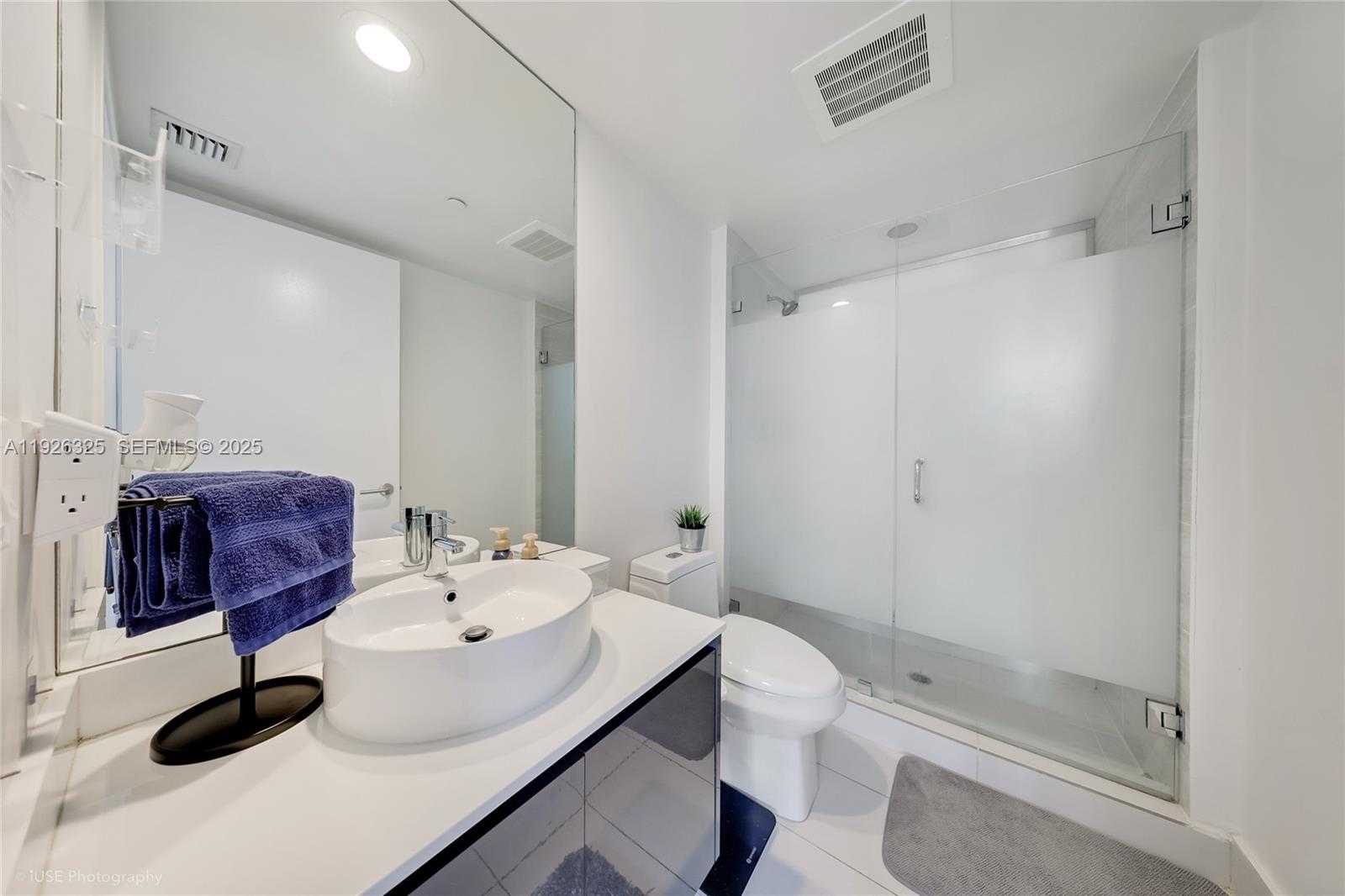 Small Image of 31 SOUTH EAST 6TH ST #2506, Miami Number 9