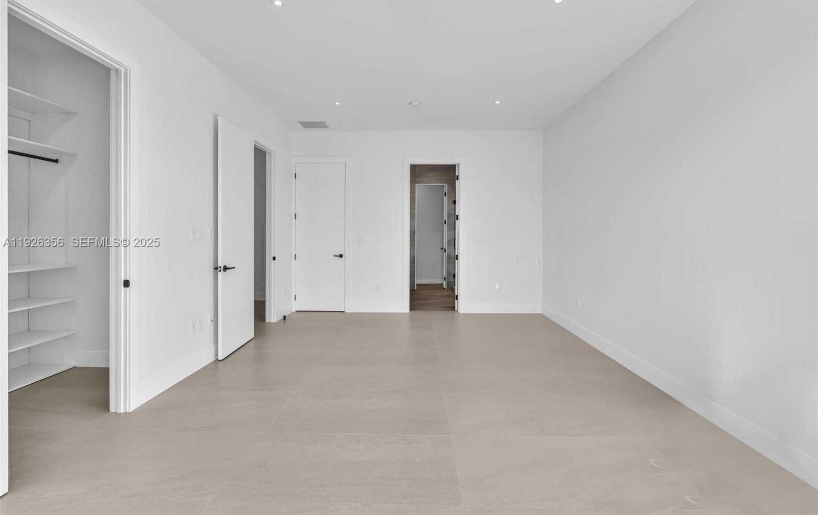 Small Image of 2785 SOUTH WEST 34TH AVE, Miami Number 37