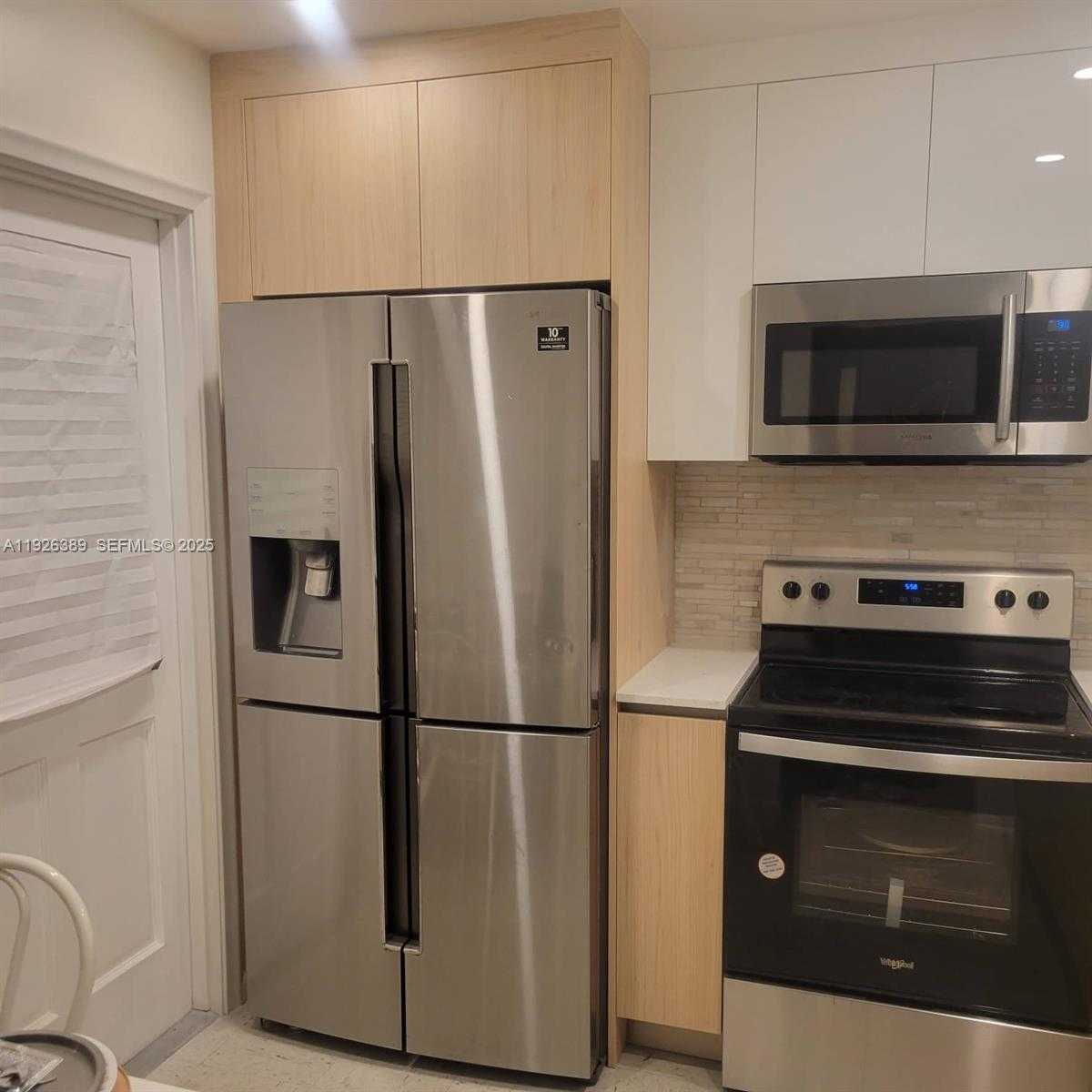 Small Image of 610 NORTH EAST 12TH AVE #304, Hallandale Beach Number 1