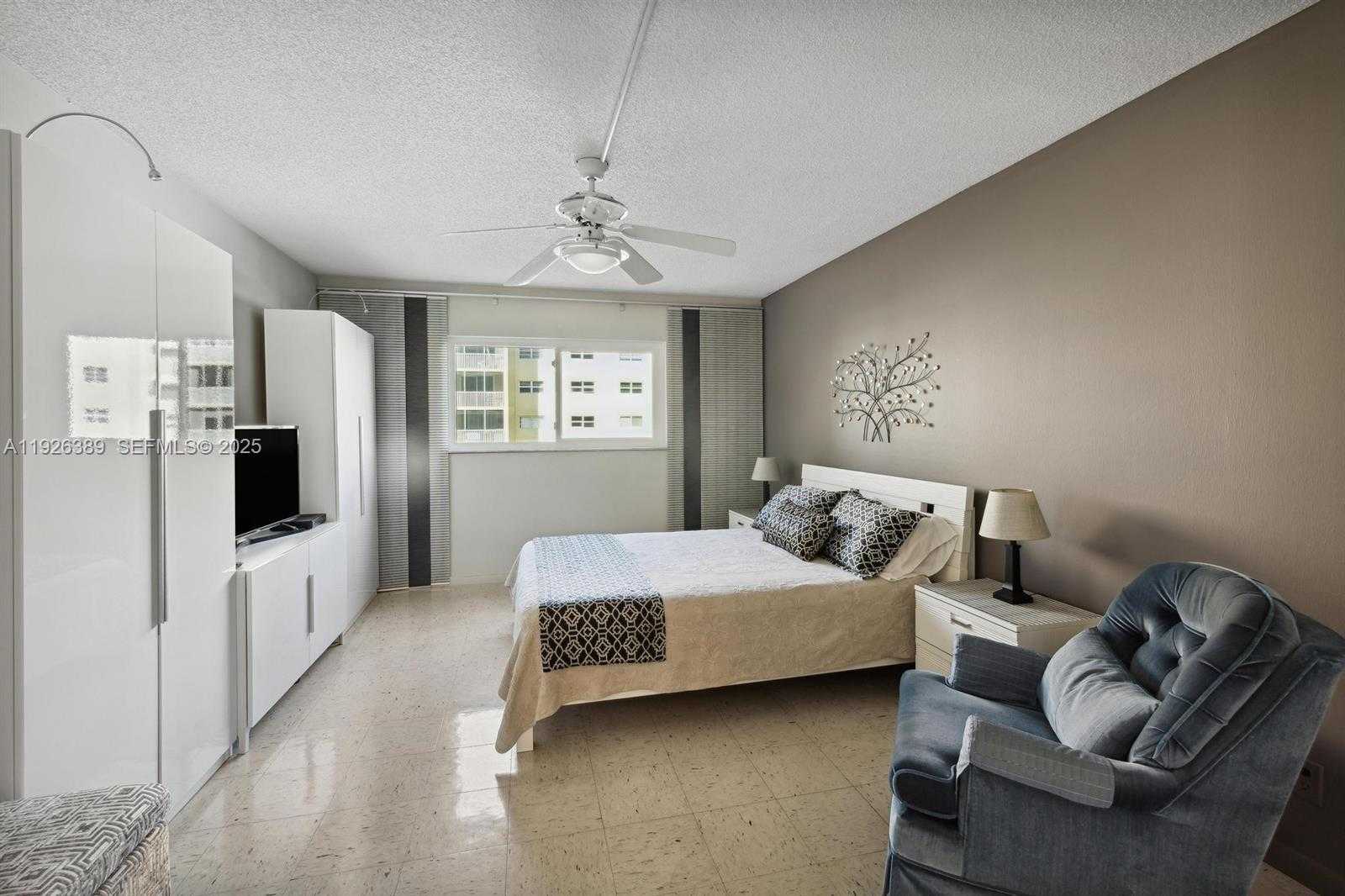 Small Image of 610 NORTH EAST 12TH AVE #304, Hallandale Beach Number 6