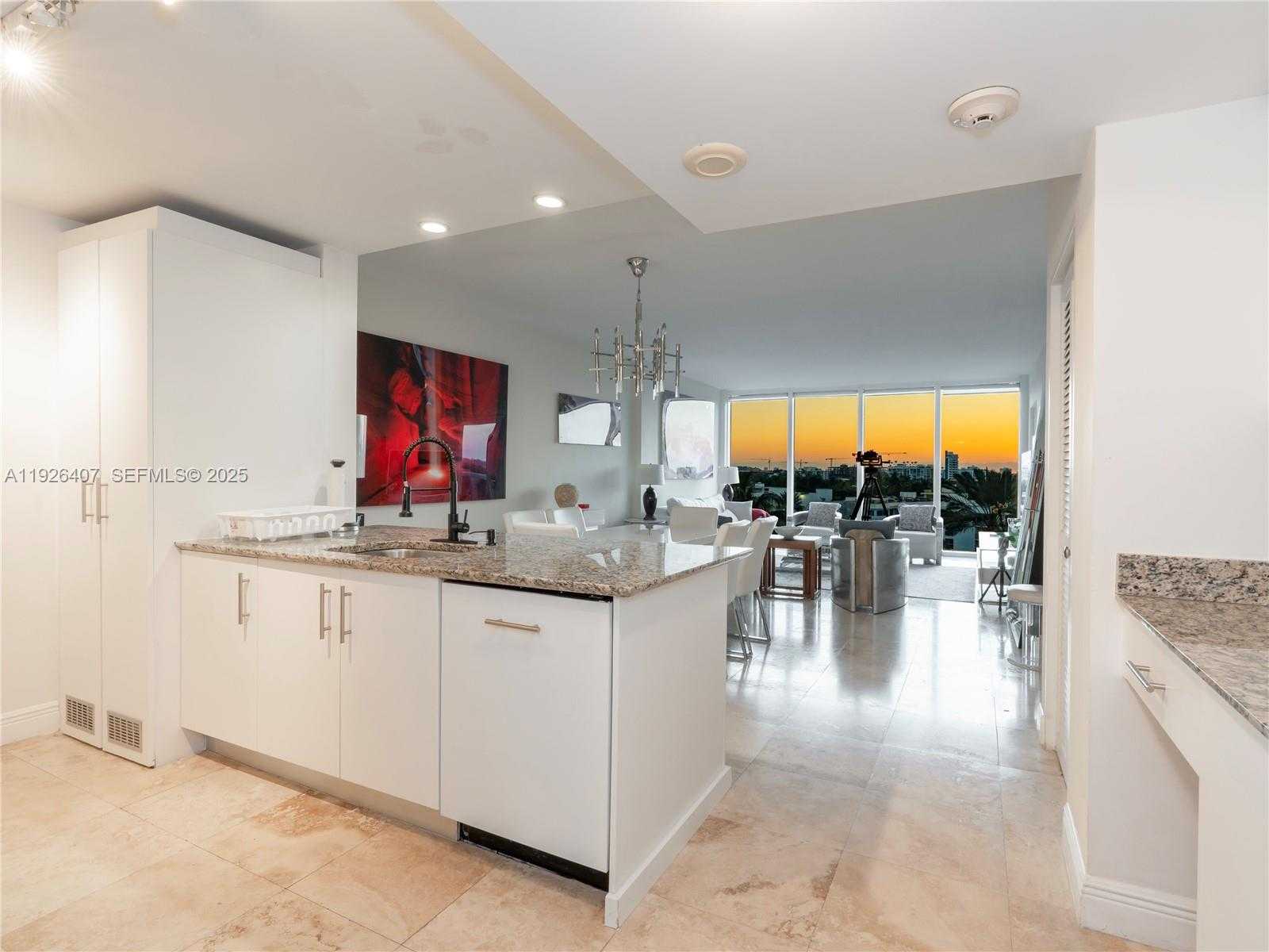 Small Image of 10275 COLLINS AVE #527, Bal Harbour Number 4