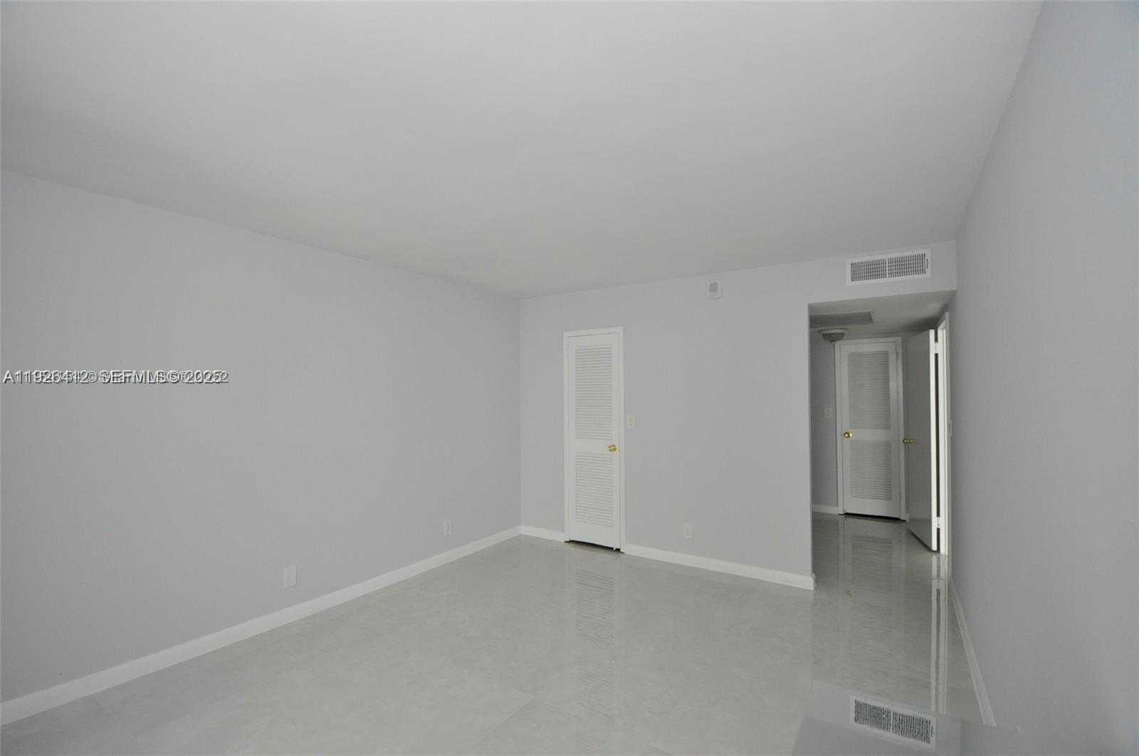 Small Image of 2030 SOUTH OCEAN DR #1504, Hallandale Beach Number 13