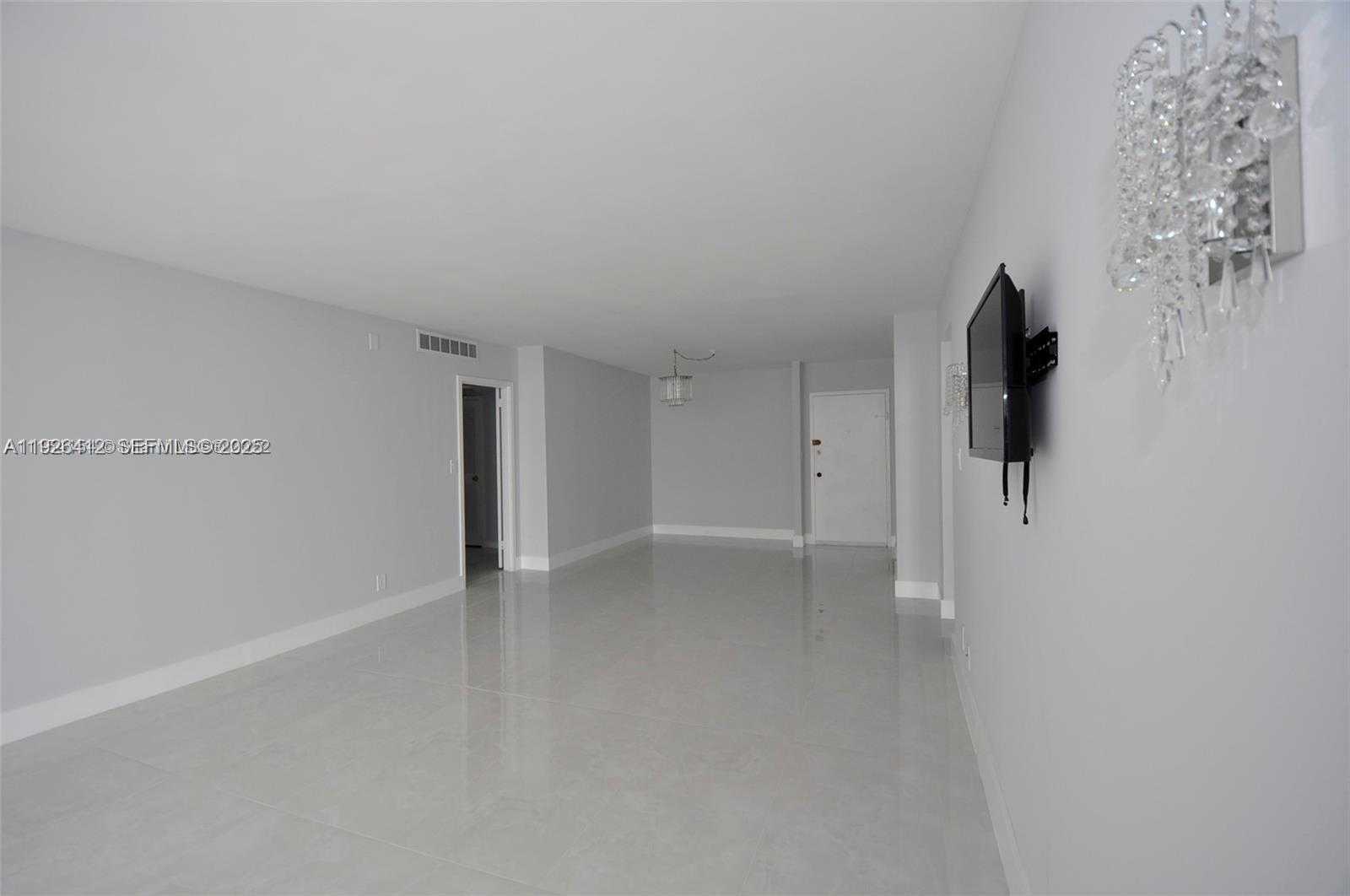 Small Image of 2030 SOUTH OCEAN DR #1504, Hallandale Beach Number 4