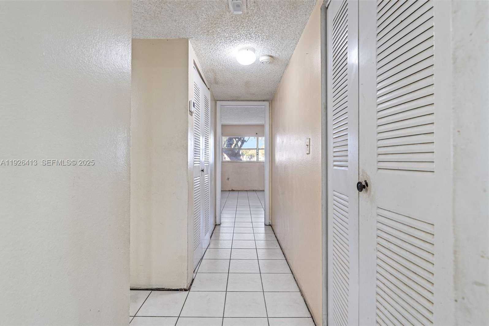 Small Image of 9371 FONTAINEBLEAU BLVD #I112, Miami Number 16