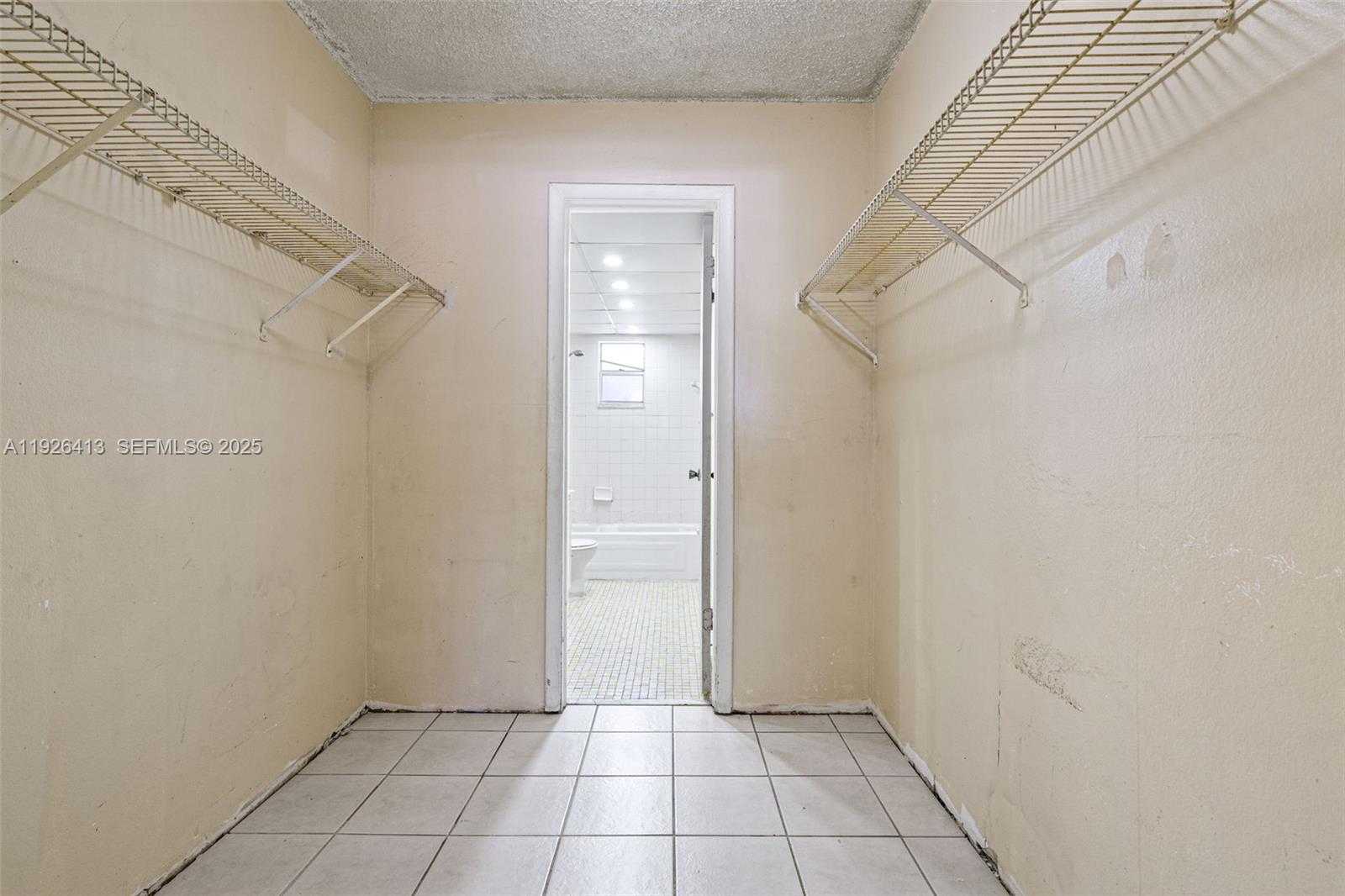 Small Image of 9371 FONTAINEBLEAU BLVD #I112, Miami Number 21