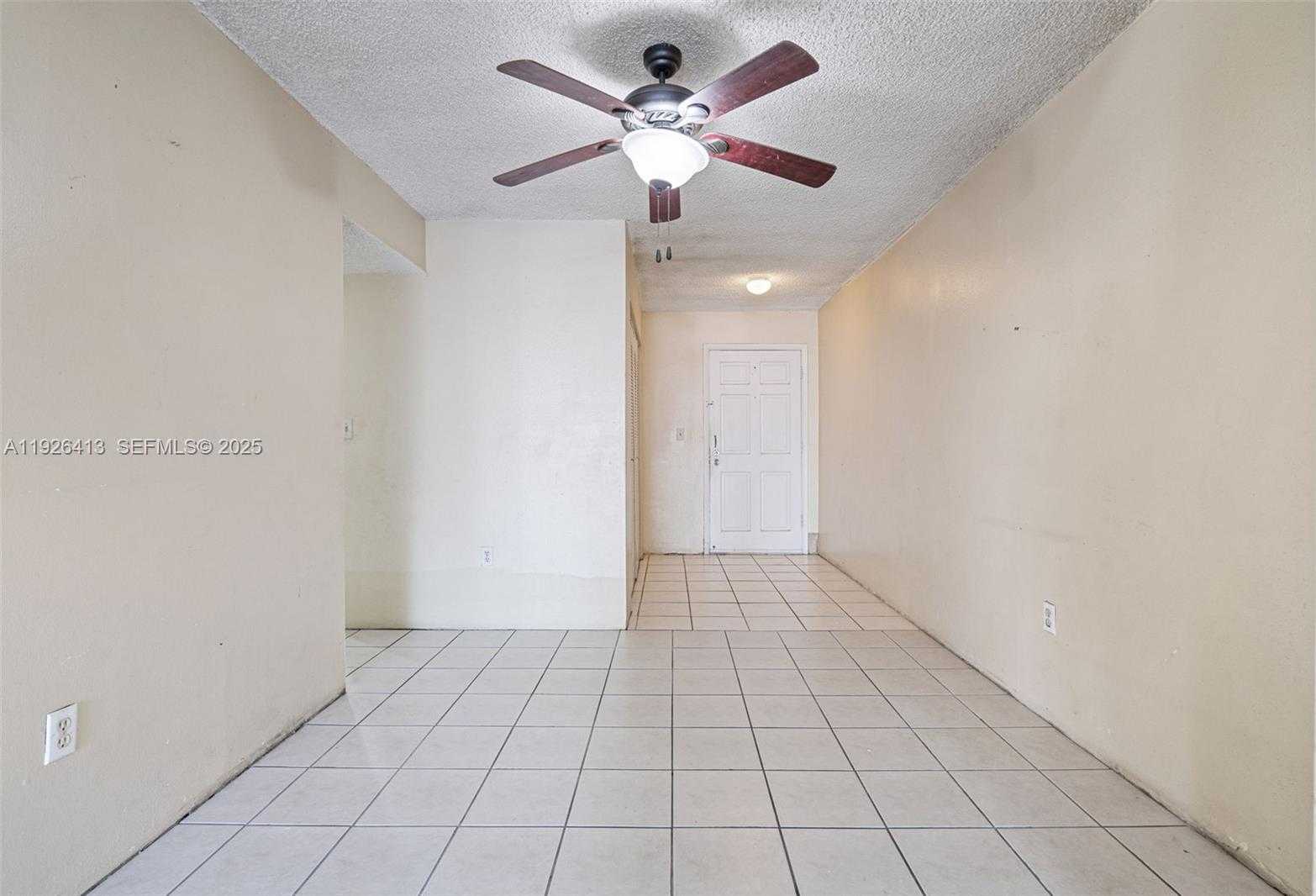 Small Image of 9371 FONTAINEBLEAU BLVD #I112, Miami Number 6