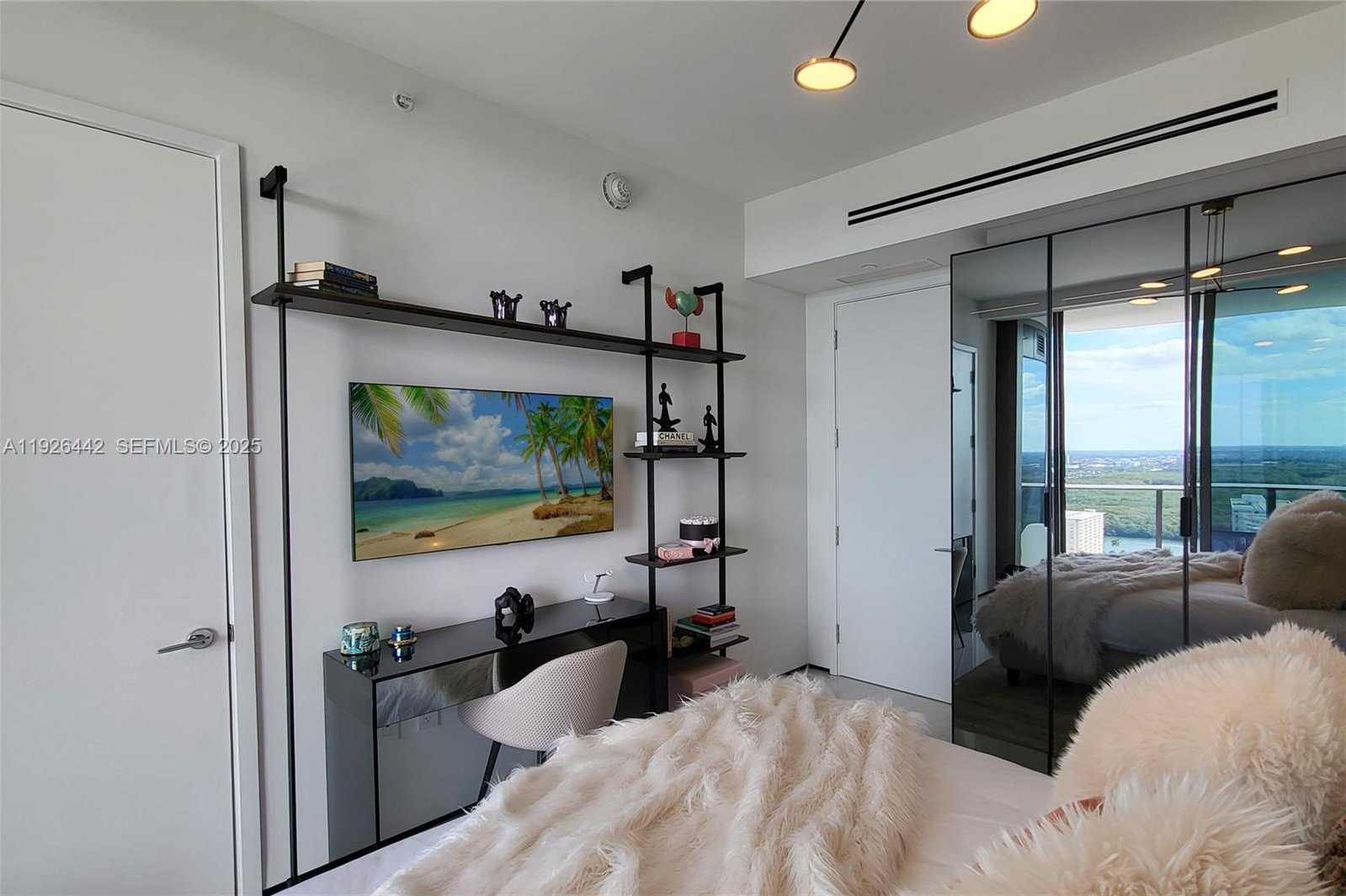 Small Image of 15701 COLLINS AVE #3102, Sunny Isles Beach Number 17