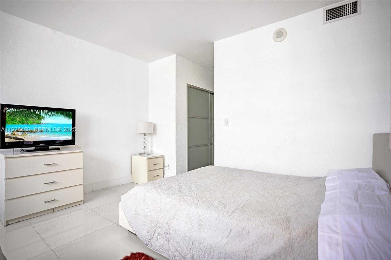 Small Image of 19370 COLLINS AVE #1504, Sunny Isles Beach Number 18