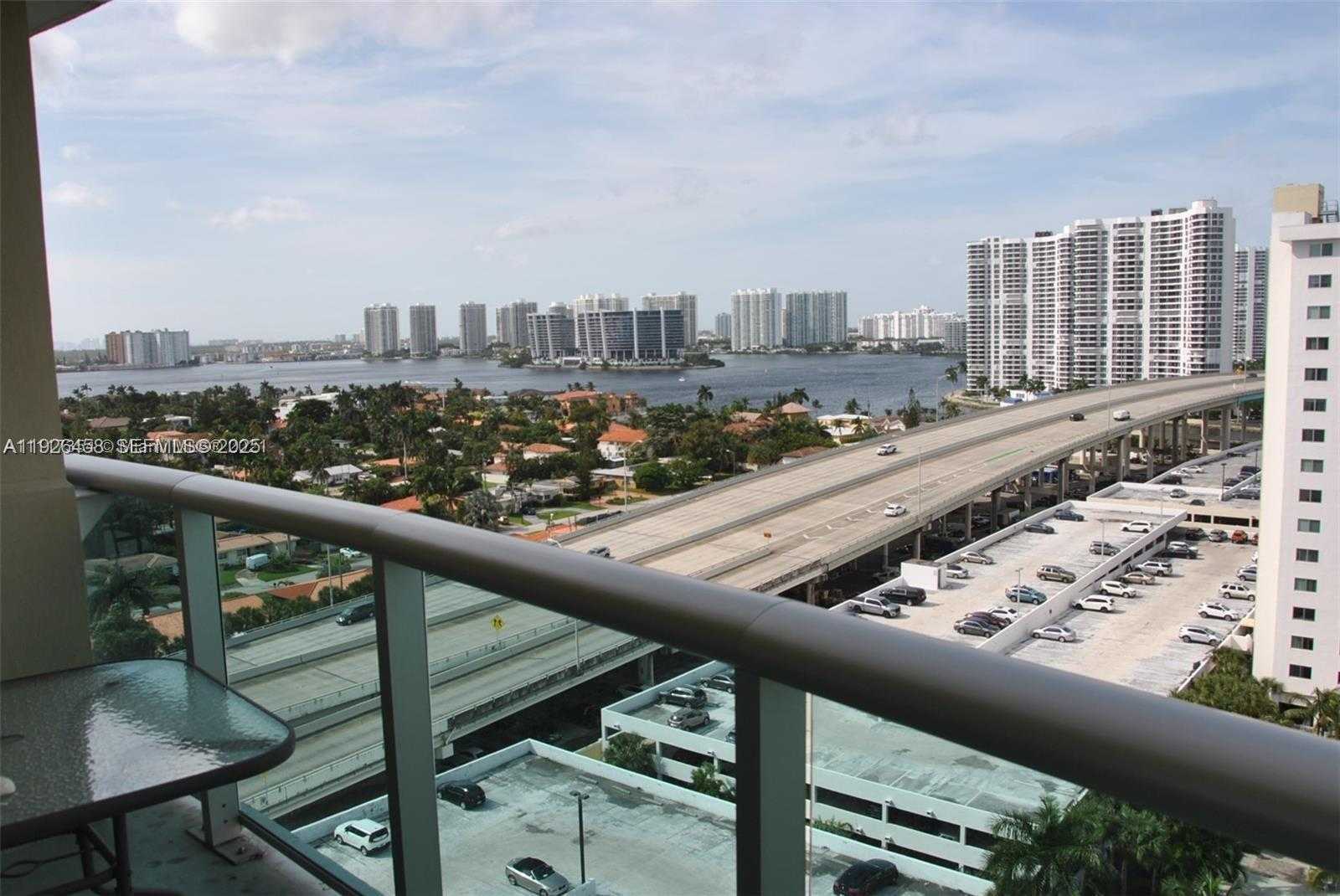 Small Image of 19370 COLLINS AVE #1504, Sunny Isles Beach Number 4