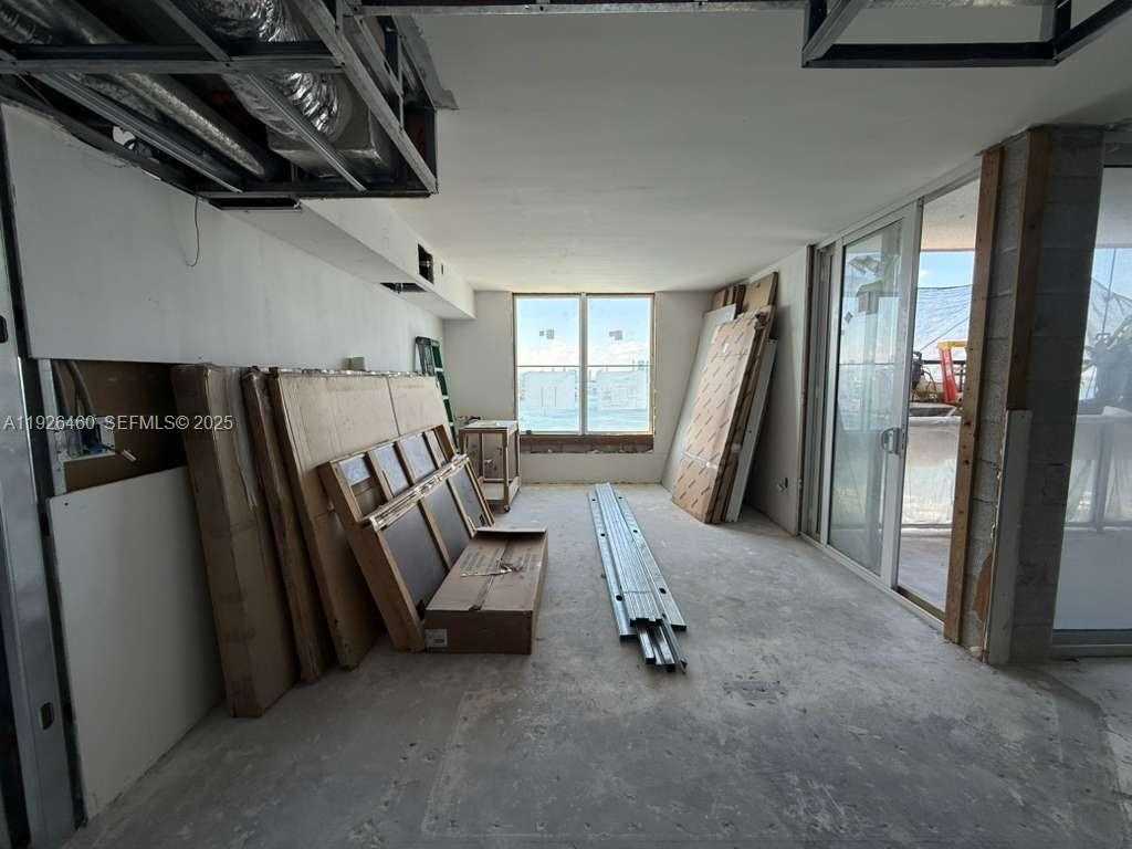 Small Image of 1800 SUNSET HARBOUR DR #1808, Miami Beach Number 8