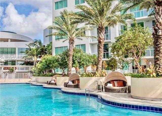Small Image of 244 BISCAYNE BLVD #1605, Miami Number 29