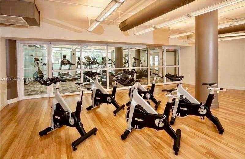 Small Image of 244 BISCAYNE BLVD #1605, Miami Number 38