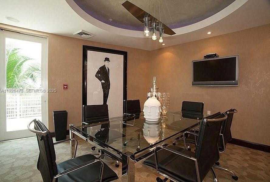 Small Image of 244 BISCAYNE BLVD #1605, Miami Number 44