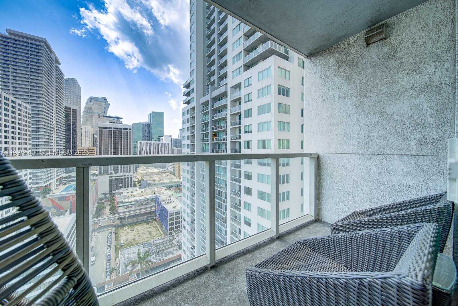 Small Image of 244 BISCAYNE BLVD #2309, Miami Number 15