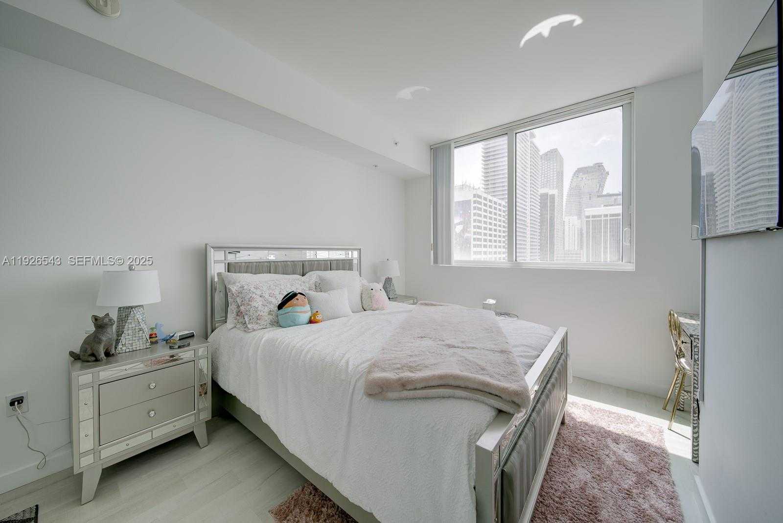 Small Image of 244 BISCAYNE BLVD #2309, Miami Number 20