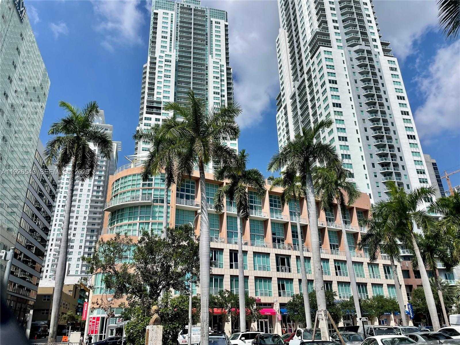 Small Image of 244 BISCAYNE BLVD #2309, Miami Number 30