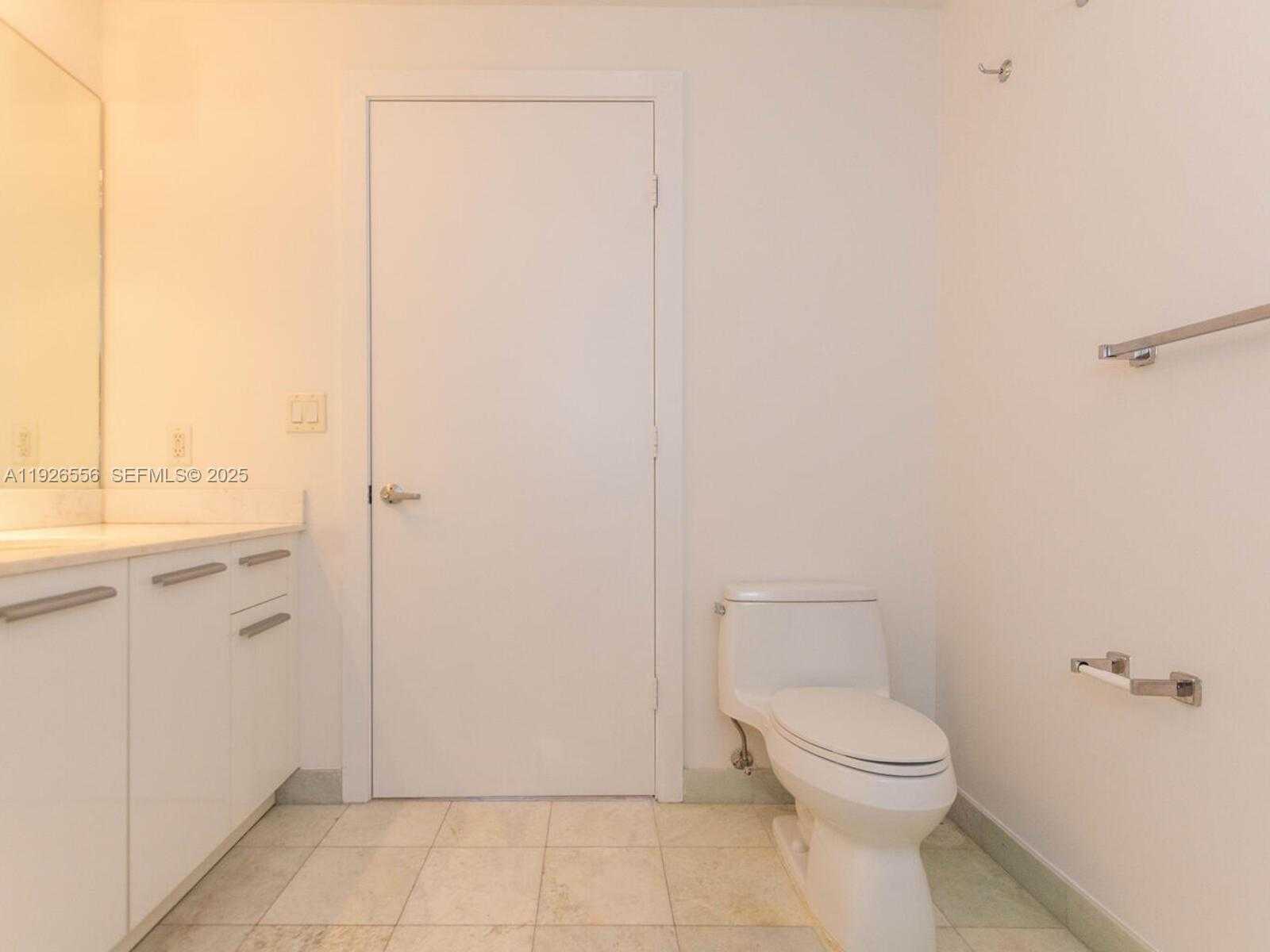 Small Image of 1050 BRICKELL AVE #606, Miami Number 20